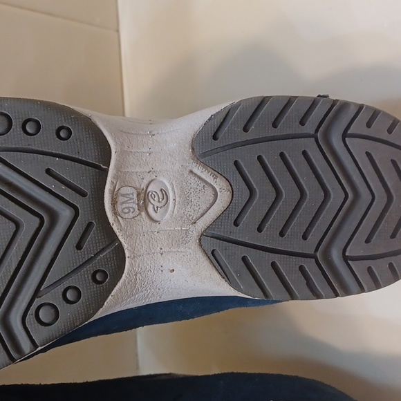 Easy Spirit, Blue Patchwork Slip On Every Day  Comfort Sneakers 9M - Picture 7 of 8